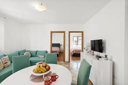 Appartement Lorena *